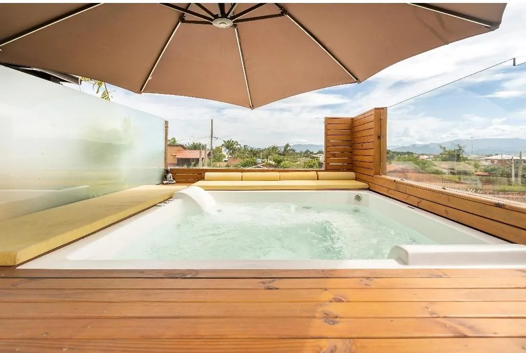 Pousada Container Amarelo Palhoça Apartmán